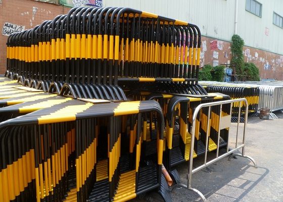 China Powder Coated Temporary Construction Fence Barricade For Sporting Events supplier