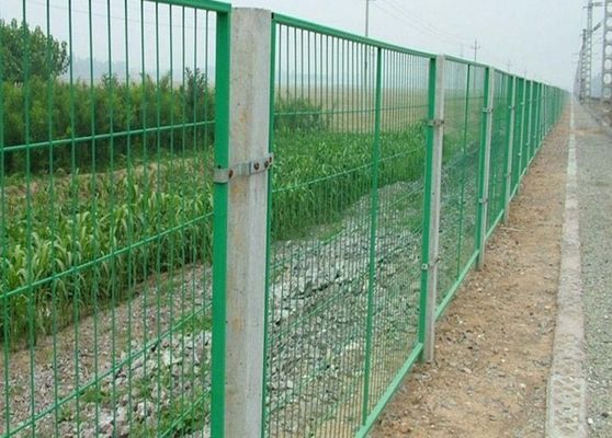 China School / Highway Welded Wire Mesh Fence Panels With Vandal Resistant supplier