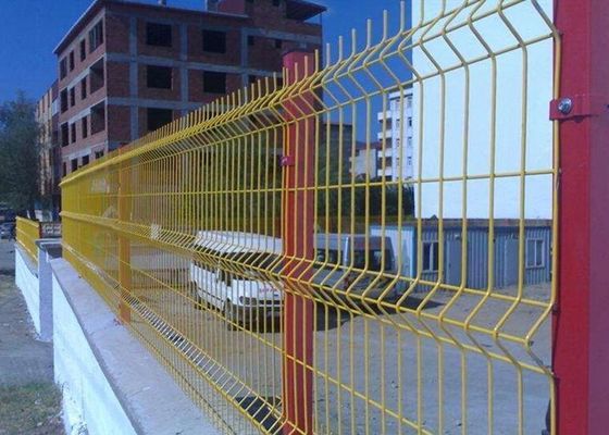 China Welded Garden Mesh Fencing 50*200 / Bending PVC Coated Wire Mesh supplier