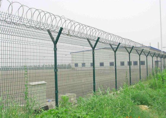 China Y Post 3D Curved Airport Security Fencing , Welded Wire Mesh Fence Panels supplier