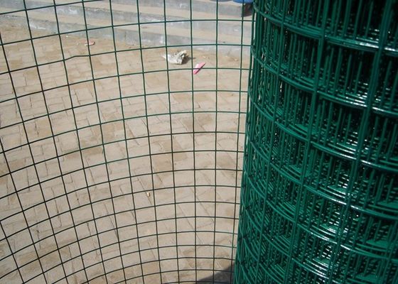 China Customized Size Green Metal Mesh Fencing Security Decorative For Power Plants supplier