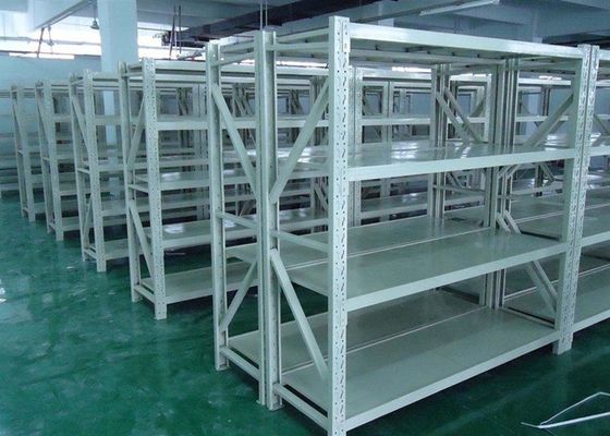 China Warehouse Steel Storage Shelves , Adjustable Pallet Storage Racks supplier