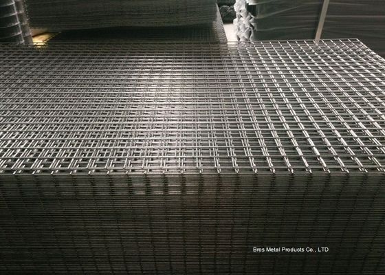 China Anti Craking Galvanized Wire Mesh Sheets / Rolls 2mm-5mm Dia Wire supplier