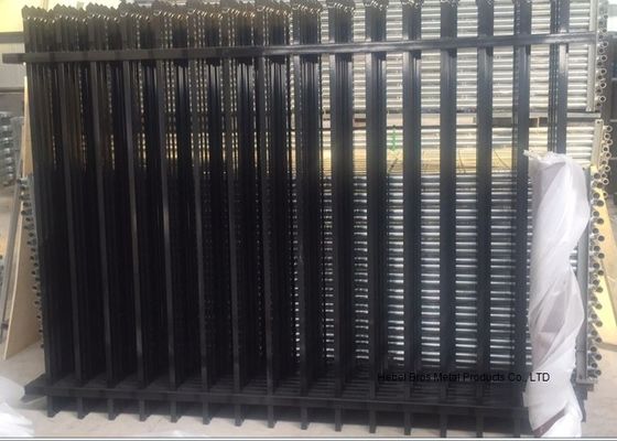 China Commercial Zinc Steel Fence Rails Industrial Steel Pipe Safety Fencing Panels supplier